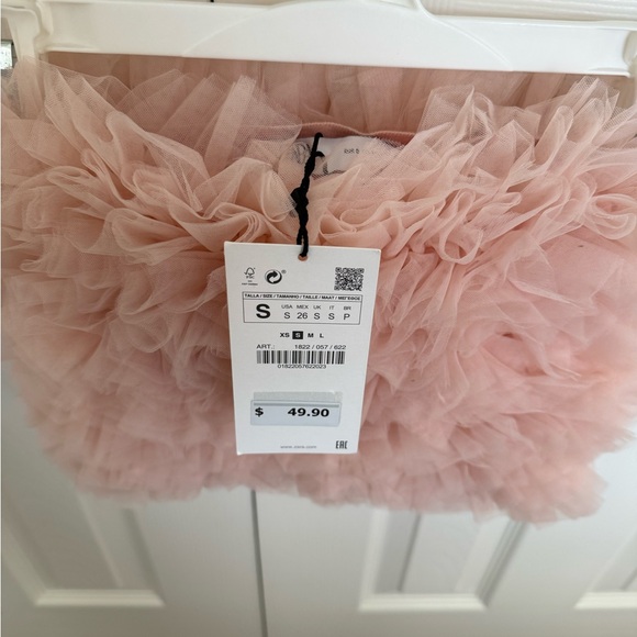 Zara Pink Ruffle Top - Picture 3 of 4